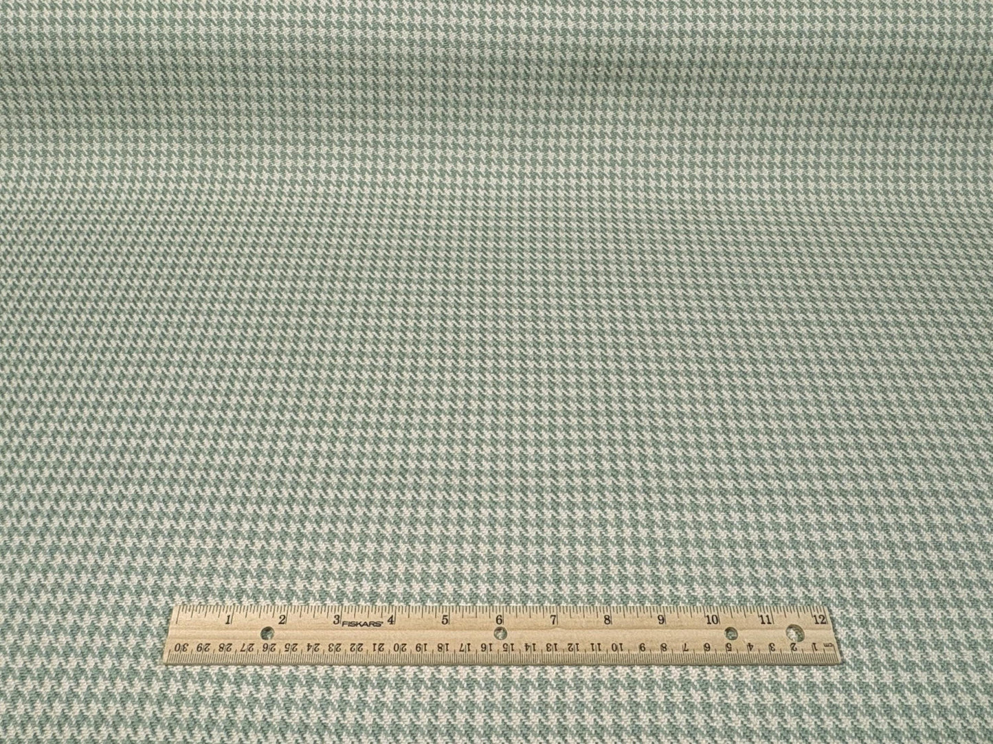 Roth & Tompkins Houndstooth in Coriander. Shop now @
American Fabric Prints.